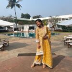 Preeti Jhangiani Instagram - Soaking up the Sun in the beautiful city of Bhubhaneshwar. Everytime I come back here I can literally feel the calm and peace seeping back in #oshisha #bhubhaneshwar @odishatourismofficial Trident, Bhubaneshwar