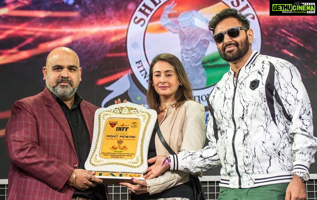 Preeti Jhangiani Instagram - Congratulations @sachinngoyal on your amazing victory at the @sheruclassic @ihff_olympia_india supported by @propanjaleague and conducted by the @indianarmwrestlingfed Thank you @mohit.mewani for the support!