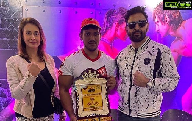 Preeti Jhangiani Instagram - Congratulations @sachinngoyal on your amazing victory at the @sheruclassic @ihff_olympia_india supported by @propanjaleague and conducted by the @indianarmwrestlingfed Thank you @mohit.mewani for the support!