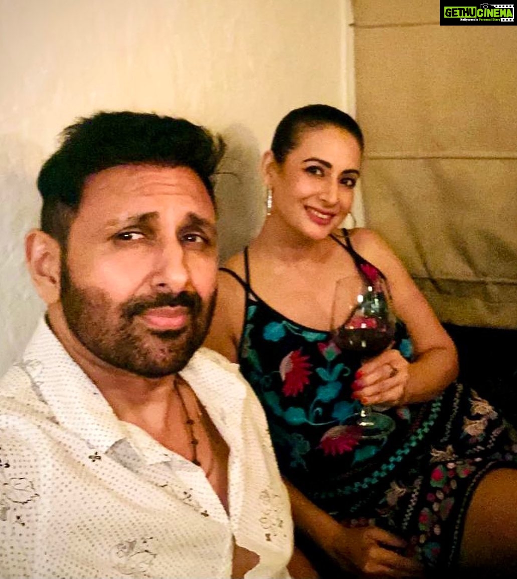 Preeti Jhangiani Instagram - Sometimes Sunday night outs are what we need #mondayblues Olive Bar & Kitchen