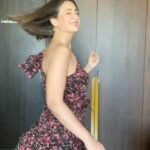 Preeti Jhangiani Instagram - Be that free bird ! #registernow for the @lanistar payment card .. #linkinbio #ad