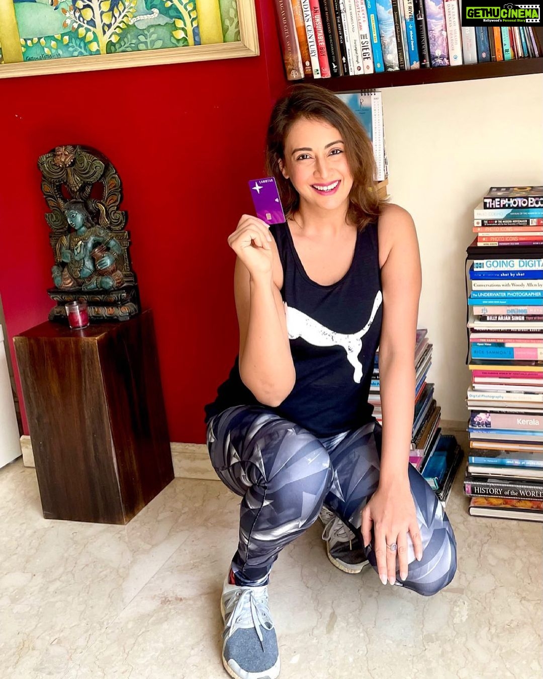 Preeti Jhangiani Instagram - Never stop smiling once you get yours! #registernow for the @lanistar payment card #linkinbio #ad