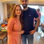 Preeti Jhangiani Instagram - The #rakhi celebrations continue! Thank you @kirancooladvani and @advanibhagwan for the beautiful evening!