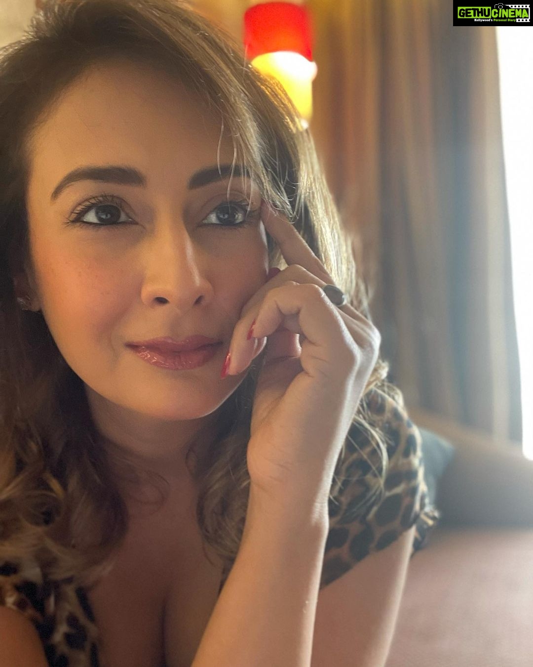 Preeti Jhangiani Instagram - Main to chahta hoon hamesha Masson bane rehna, Lekin yeh zindagi hai , samajhdar kiye jaati hai Gulzar Goa Marriott Resort & Spa