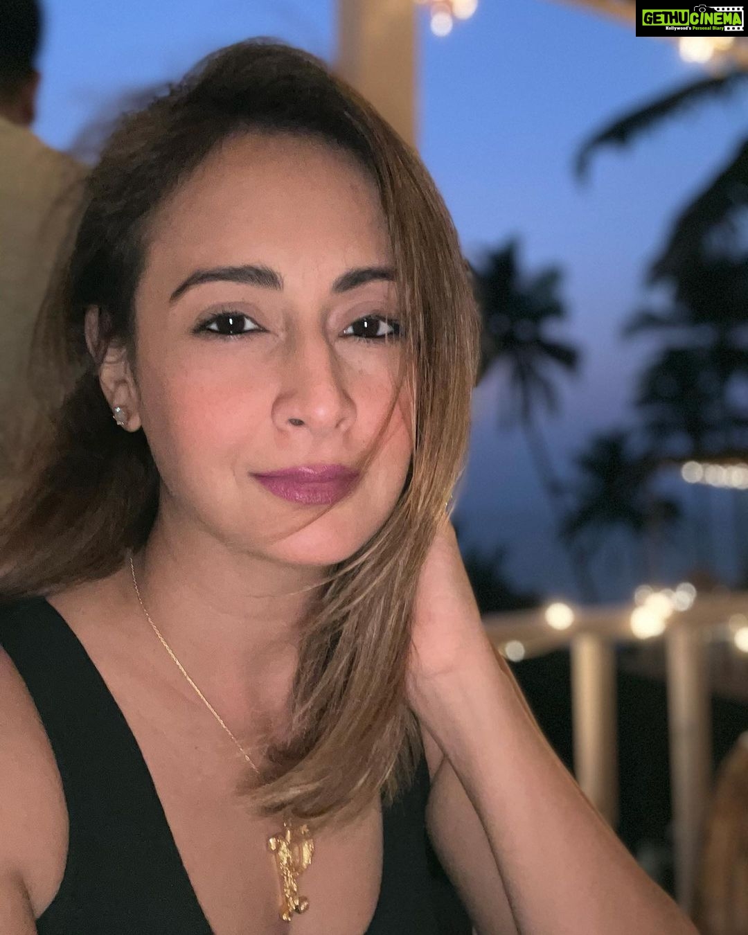 Preeti Jhangiani Instagram - Goan nights @antares_goa Antares Beach Resort