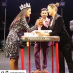 Preeti Jhangiani Instagram - #Repost @dabasparvin with @get_repost ・・・ Extremely inspiring for all the @propanjaleague #propanjaleague athletes to have @missindiaorg #vlccfeminamissindia2020 Runner Up @manyasingh993 present and show the athletes that grit and determination can take you anywhere and to come on stage and be sporting enough to pose for a Panja with @jhangianipreeti ! Honoured 🙏🏻 @fastandup_india @oceanbeverages @nikonindiaofficial @brightoutdoormedia @sofitelmumbaibkc @feverfmofficial Coming soon on @bookmyshowin . . . . . . . . . . . . . . . . . . . . . . . . ______ #manyasingh #journeytothecrown #strugglestory #inspiration #beautypagents #winner #lifemotivation #dreamchaser #missindia #missindia2020 #mumbaikar #proudfather #proudparents #feminamissindia #feminamissindia2020 #missworld