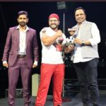 Preeti Jhangiani Instagram - Thank you #ashishshelar ji for being there and for supporting @propanjaleague and all the athletes! @dabasparvin #propanjaleague #armwrestler