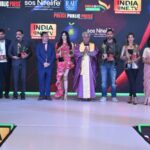 Preeti Jhangiani Instagram - Honoured to receive the #award for working towards the right to equality and Non- discrimination from @megafoundation_ #makeearthgreenagainmega #mega #megaachieversaward