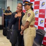Preeti Jhangiani Instagram - What a fantastic initiative by @mumbaipolice and @ufcgymindia to train the women officials of Mumbai Police (Zone IX) by their Brazilian Master Coach Roger Almeida on self-defence. Was such a pleasure to congratulate and facilitate all the women officials of Mumbai Police Zone IX along with the fantastic @urmilamatondkarofficial and DCP Zone IX ,for their great contribution to the society at @ufcgymbandra Great initiative by @ajaymarwah @sanyogita_ramanan @istayakansari @pillai_natasha #mumbaipolice #ufcgym #womenofficers #maharashtrapolice #selfdefense