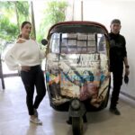Preeti Jhangiani Instagram - Great to see some fabulous work at the inaugural show of Art Adda at Jolly board towers! Pictures courtesy @realbollywoodhungama #gautampatole #rashmijolly #poojabedi