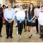 Preeti Jhangiani Instagram - Great to see some fabulous work at the inaugural show of Art Adda at Jolly board towers! Pictures courtesy @realbollywoodhungama #gautampatole #rashmijolly #poojabedi