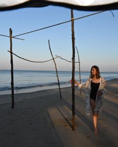 Preeti Jhangiani Instagram - Wind in my hair, Sand in my feet,
What more do I need...

📸 @sabadphotovideo 
Camera : @nikonindiaofficial #nikonz7 #nikonphotography #nikon #nikonindia