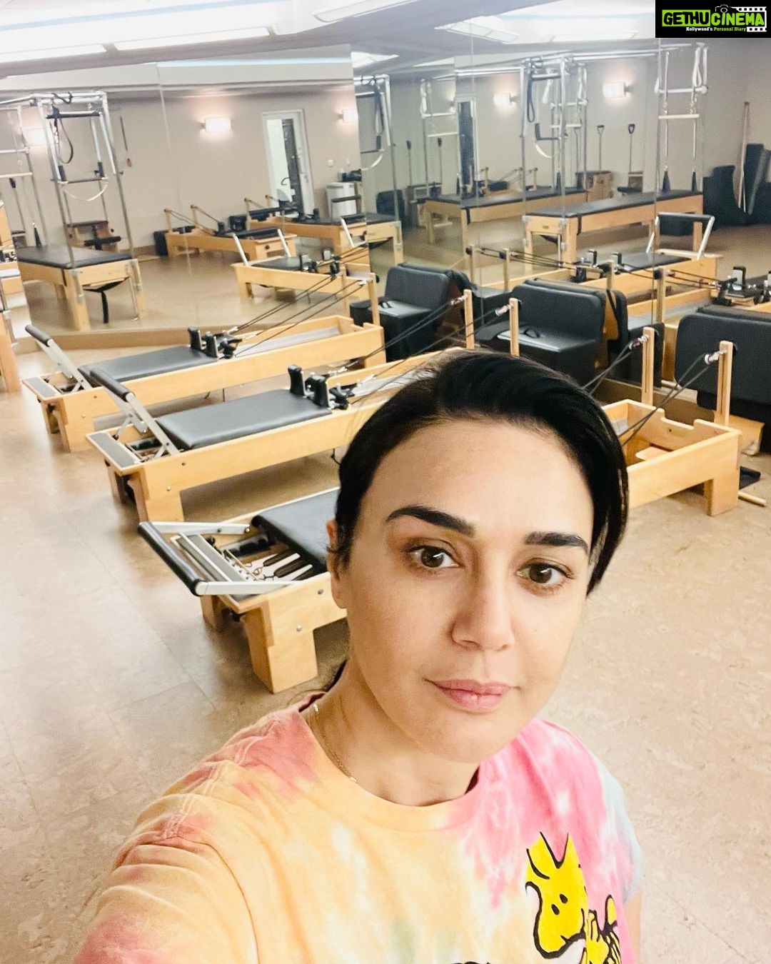 Preity Zinta Instagram Back In The Gym Doing Pilates After Ages It preity-zinta-instagram-back-in-the-gym-doing-pilates-after-ages-it