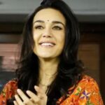 Preity Zinta Instagram - Mohali stadium vibe 😍 Swipe 👉 Wishing you all a very happy and prosperous Baisakhi. आप सब को बैसाखी की हार्दिक शुभकामनाएं 🙏 #ting. Mohali Cricket Stadium