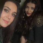 Preity Zinta Instagram - Belated Happy birthday to the gorgeous @aishwaryaraibachchan_arb Loads of love n light babe. Keep smiling n shining always 💕💕#happybirthday #ting