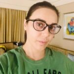 Preity Zinta Instagram - Waiting to hear the BCCI announce the new IPL media rights. What an incredible sports property IPL has become ! Employing thousands & entertaining billions across the globe, it’s dwarfing all other sports leagues by its incredible growth & it’s completely Made In India 🇮🇳 🙏 और क्या चाहिए 🤩 #ipl #iplmediarights #ting ❤️