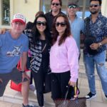 Preity Zinta Instagram - The island gang ❤️ #holiday #ting