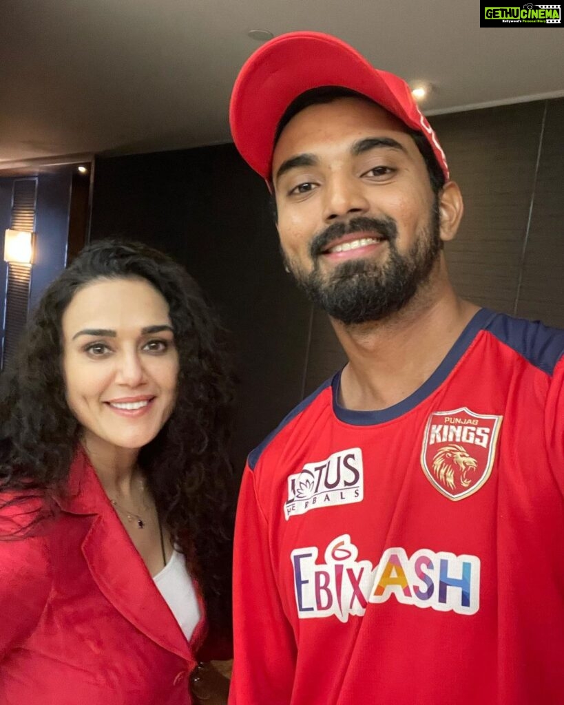 Preity Zinta Instagram - Finally a game up to our potential 👊 What a knock by sadda captain @rahulkl #CskvsPBKS @punjabkingsipl @iplt20 Dubai,UAE.