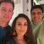 Preity Zinta Instagram - आप सब को दिवाली की हार्दिक शुभकामनाएं 🪔🪔❤️🪔🪔 #happydiwali🎉 #Ting Los Angeles, California