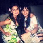 Preity Zinta Instagram – Side by side or miles apart, sisters will always be connected by the heart ❤️ Love you to the moon & back @rikoo04  Was going through our old photos & remembering all those fun times. Wish you were here. Cannot wait to see you when I’m back … I miss you 😘 #partnerincrime #sista  #throwback #ting