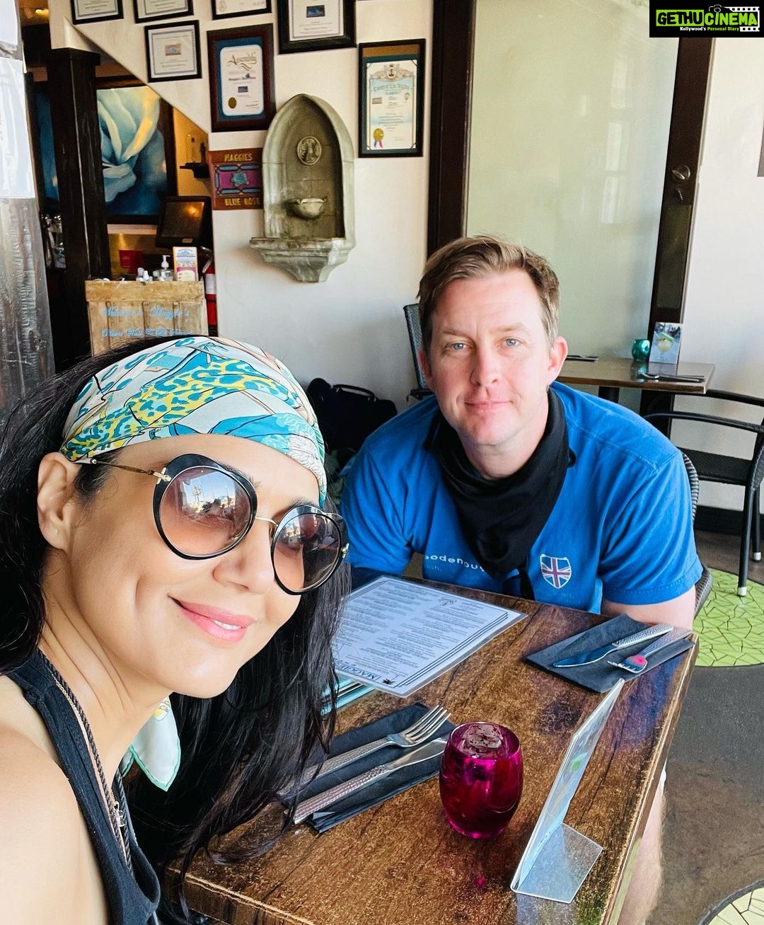 Preity Zinta Instagram - My sunshine ❤️ #catalinaisland #throwback #ting