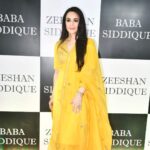 Preity Zinta Instagram - A bit late with this post but never too late to say how wonderful it was to be back in Mumbai & to get all dressed up to go out for an Iftaar party 🤩 Outfit: @raw_mango Jewels: @amrapalijewels Styled by: @aasthasharm Make up @jaykanojia Hair by Rekha Managed by @bhakteevakil #ting