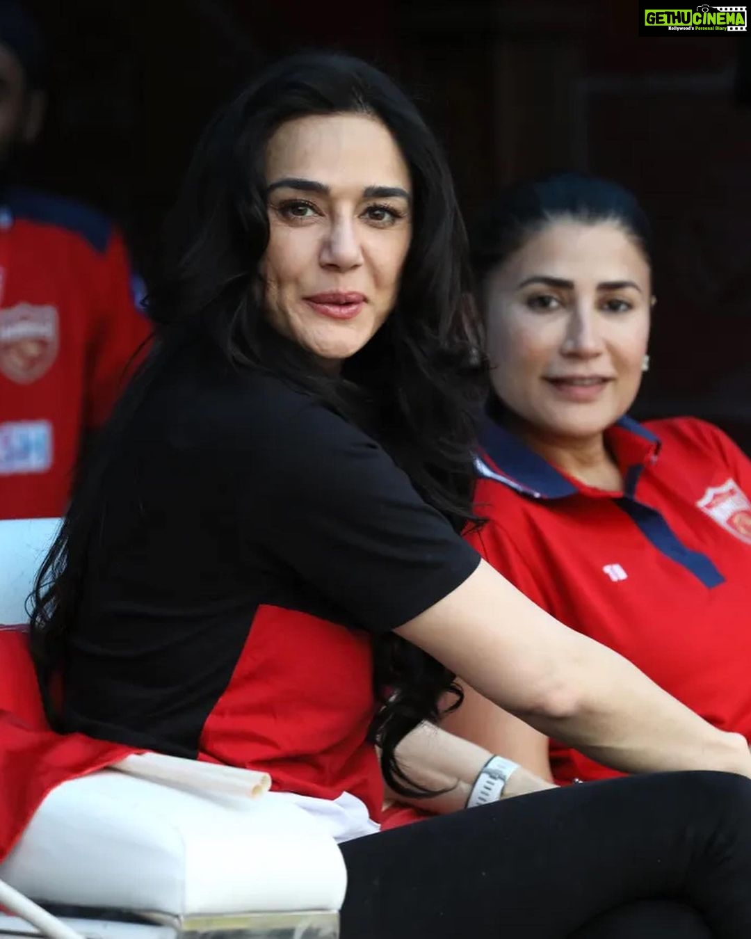 Preity Zinta - 784.1K Likes - Stadium Vibes ❤️ #TATAIPL #ting 🦁 📸 Iplt20