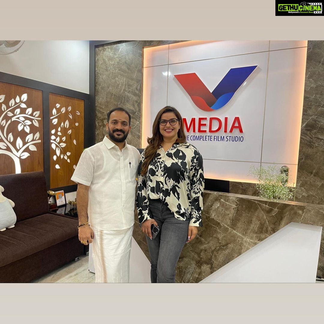 Premi Viswanath Instagram - Thank you for the fun times and incredible memories. I will cherish them forever. It was wonderful visiting .Each moment was such a joy, and I'm looking forward to the next time we see each other. @madhhuis @drvineethbhatt @vmediakochi
