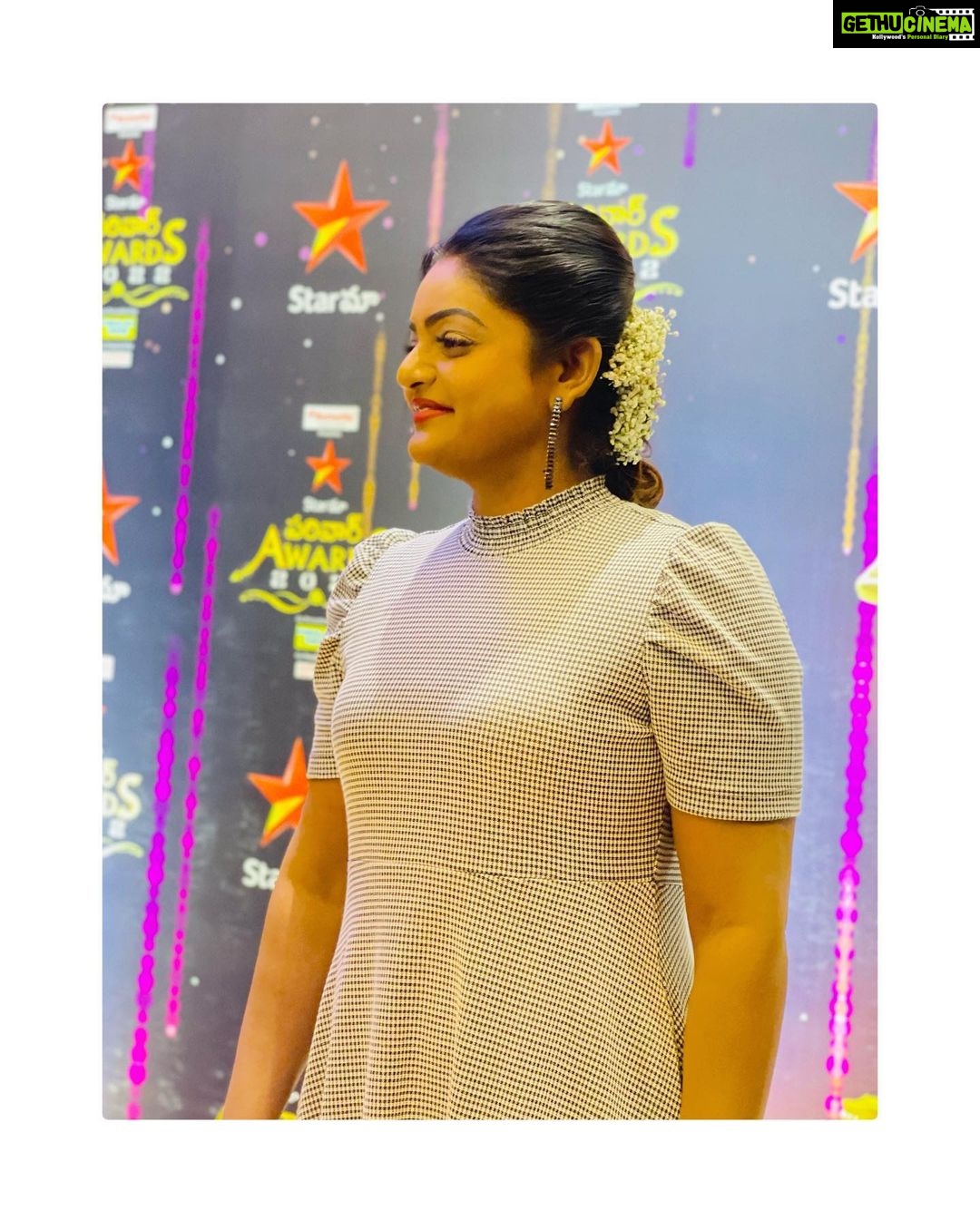 Premi Viswanath Instagram - @starmaa #stma2022 @drvineethbhatt #starmaa #karthikadeepam