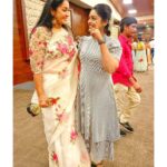 Premi Viswanath Instagram – Great Time with @rajshrinair.official @starmaa #smpa2022 #karthikadeepam #instatrend #award #comingsoon 
@drvineethbhatt @rajshrinair.official
