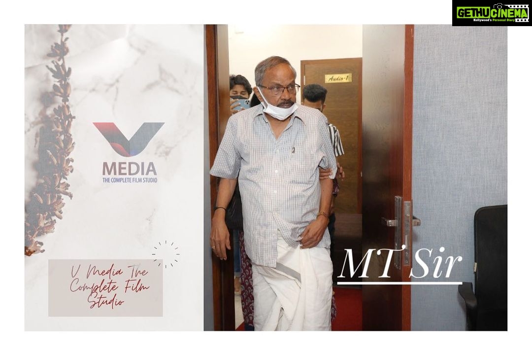Premi Viswanath Instagram - @vmediakochi MT Vasudevan sir V Media Complete Film Studio @drvineethbhatt @ajith_a_george @maria_ransom_