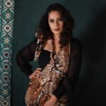 Priya Marathe Instagram - Fashion fades, style is eternal ✨⚡️ Makeup & Hair: @riyapanchal.makeupartist Saree @fusionstylingbymihira Styling by @pravara_makeupstudioandsalon Photographer @swapnaspictorialhub Assistant @mohitjadhav_077 . . #priyamarathe #tiger #fashion #marathiactress Mumbai, Maharashtra