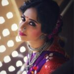 Priya Marathe Instagram - मराठी भाषा बोलण्याचे भाग्य आम्हाला लाभले हीच आमची पुण्याई जय महाराष्ट्र जय शिवराय मराठी राजभाषा दिनाच्या हार्दिक शुभेच्छा! . . #marathi #marathibhashadin #priyamarathe #marathiactress #mumbai Mumbai, Maharashtra