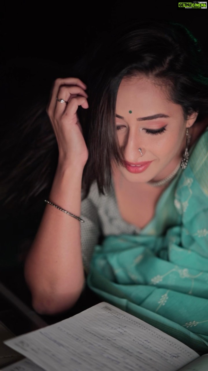Priya Marathe Instagram - Don’t blink 🌈 . . #marathiactress #actor #priyamarathe Mumbai, Maharashtra