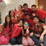 Priya Marathe Instagram - Trailer of 2023.. It's going to be exciting.. energetic.. enjoyable.. Starting the year on the right note.. @abhijeetkhandkekar @morpankh thank u fr hosting such a nice party.. #newyear #2023