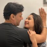 Priya Marathe Instagram - God said I could have a great husband or a great memory, I don’t remember what I chose 🤔 . . #priyamarathe #shantanumoghe #actors Mumbai, Maharashtra