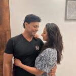Priya Marathe Instagram - God said I could have a great husband or a great memory, I don’t remember what I chose 🤔 . . #priyamarathe #shantanumoghe #actors Mumbai, Maharashtra