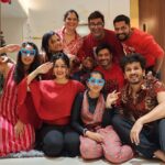 Priya Marathe Instagram - Trailer of 2023.. It's going to be exciting.. energetic.. enjoyable.. Starting the year on the right note.. @abhijeetkhandkekar @morpankh thank u fr hosting such a nice party.. #newyear #2023