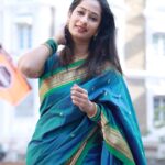 Priya Marathe Instagram - गिरगाव शोभायात्रेत सहभागी होत स्टार प्रवाहच्या कलाकारांनी साजरा केला आपला गुढीपाडवा😍 गुढीपाडवा आणि नवीन वर्षाच्या हार्दिक शुभेच्छा..!! #गुढीपाडवा #GudhiPadwa2023 #StarPravah #girgaonshobhayatra Girgaon, Maharashtra, India