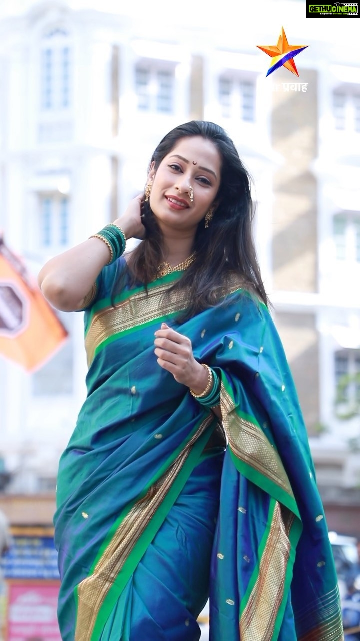Priya Marathe - 19.2K Likes - गिरगाव शोभायात्रेत सहभागी होत स्टार प्रवाहच्या कलाकारांनी साजरा केला आपला गुढीपाडवा😍
गुढीपाडवा आणि नवीन वर्षाच्या हार्दिक शुभेच्छा..!!
#गुढीपाडवा #GudhiPadwa2023 #StarPravah #girgaonshobhayatra