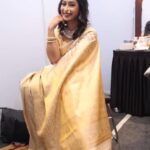 Priya Marathe Instagram - आपल्या माणसांचा आपला सोहळा... 'Star प्रवाह परिवार पुरस्कार २०२३' रविवार १९ मार्च संध्या. ७:०० वा. Star प्रवाहवर... #PravahParivaar2023 #परिवारपुरस्कार२०२३ #StarPravah