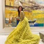 Priyal Gor Instagram - I always wanted to wear an outfit like this and believe me I was the happiestttt ✨ Thank you @dlmayaofficial and @payalrai1303 for making this happen ♥️