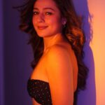 Priyal Gor Instagram - 💥♥️🌈 @portraitshelter @kanizfatima_123