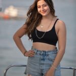 Priyal Gor Instagram - #Seawithinyou 🤍 @yachtshots.in @abhinavrbharti @abhigupta39