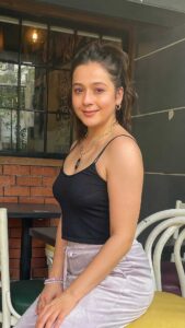 Priyal Gor Instagram - Just being my happy self 🤍✨

Kinda love my pony look , do you?