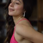 Priyal Gor Instagram - Eyes that teases Shot by @portraitshelter Location @allsaintsofficial_