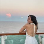Priyal Gor Instagram - Always a moon child.