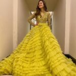 Priyal Gor Instagram - I always wanted to wear an outfit like this and believe me I was the happiestttt ✨ Thank you @dlmayaofficial and @payalrai1303 for making this happen ♥️