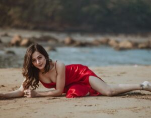 Priyal Gor Instagram - I'll see you by the beach 

📷 : @portraitshelter