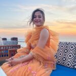 Priyal Gor Instagram - Dressed as a dreamy sunset 🧡 Outfit : @kirankalsiofficial PR : @payalrai1303 Jewellery : @kaya_online_